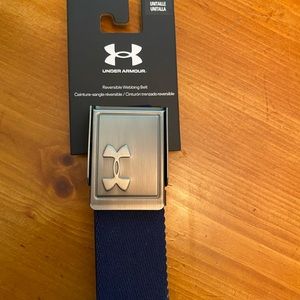 Under Armour reversible belt